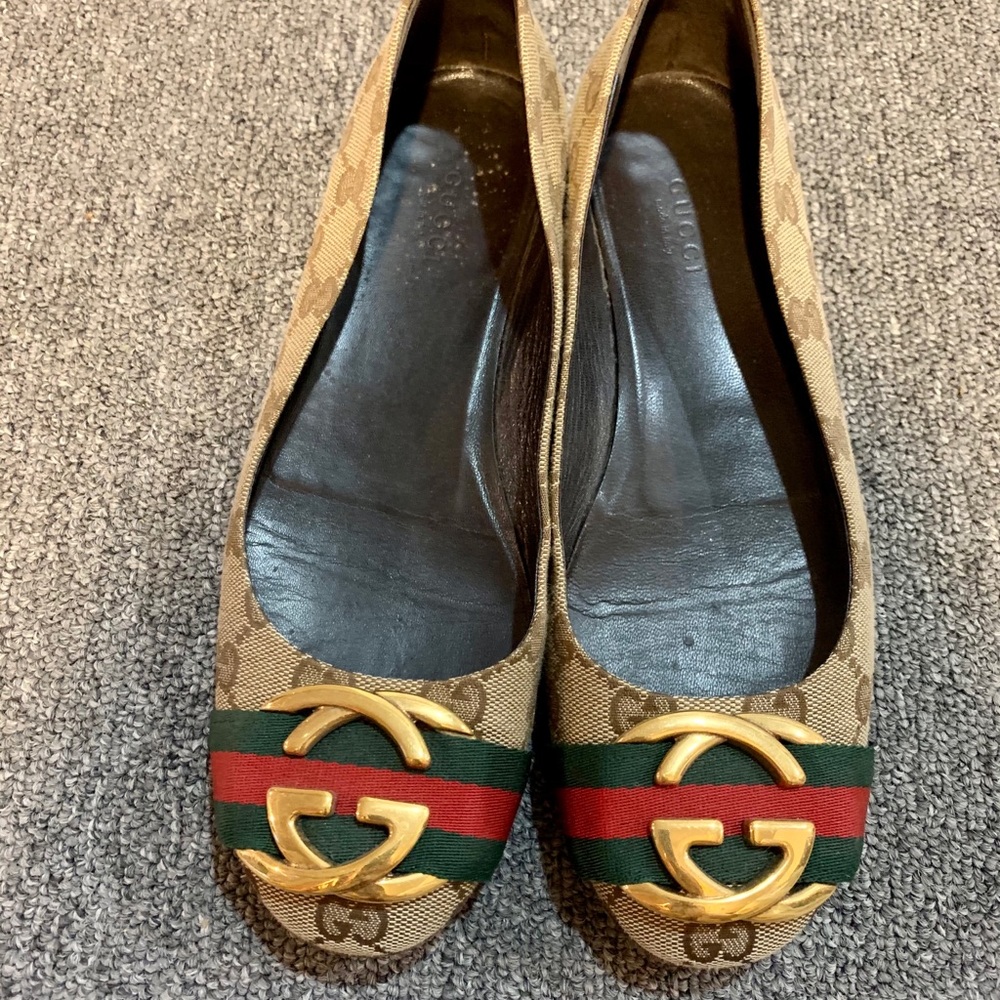 ❌SOLD❌ Gucci Flats